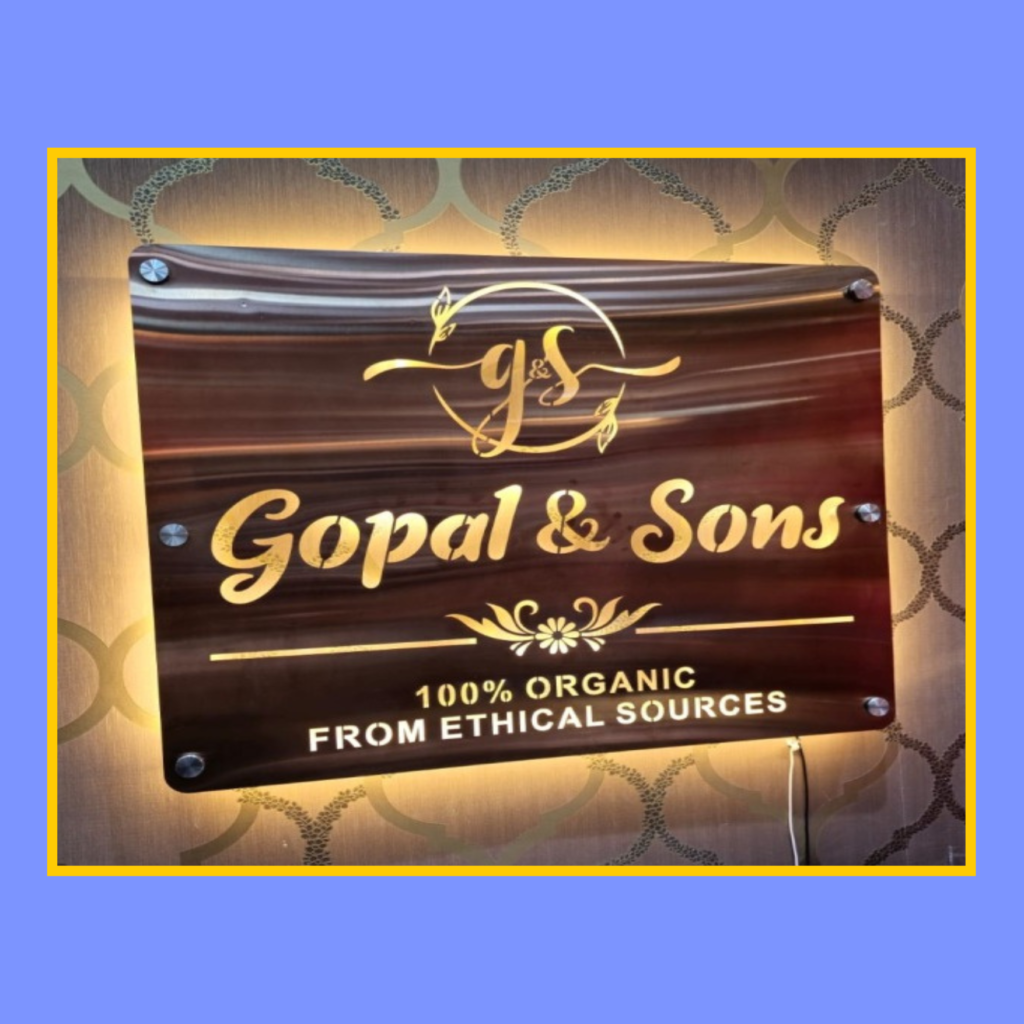 METAL BACKLIT LOGO